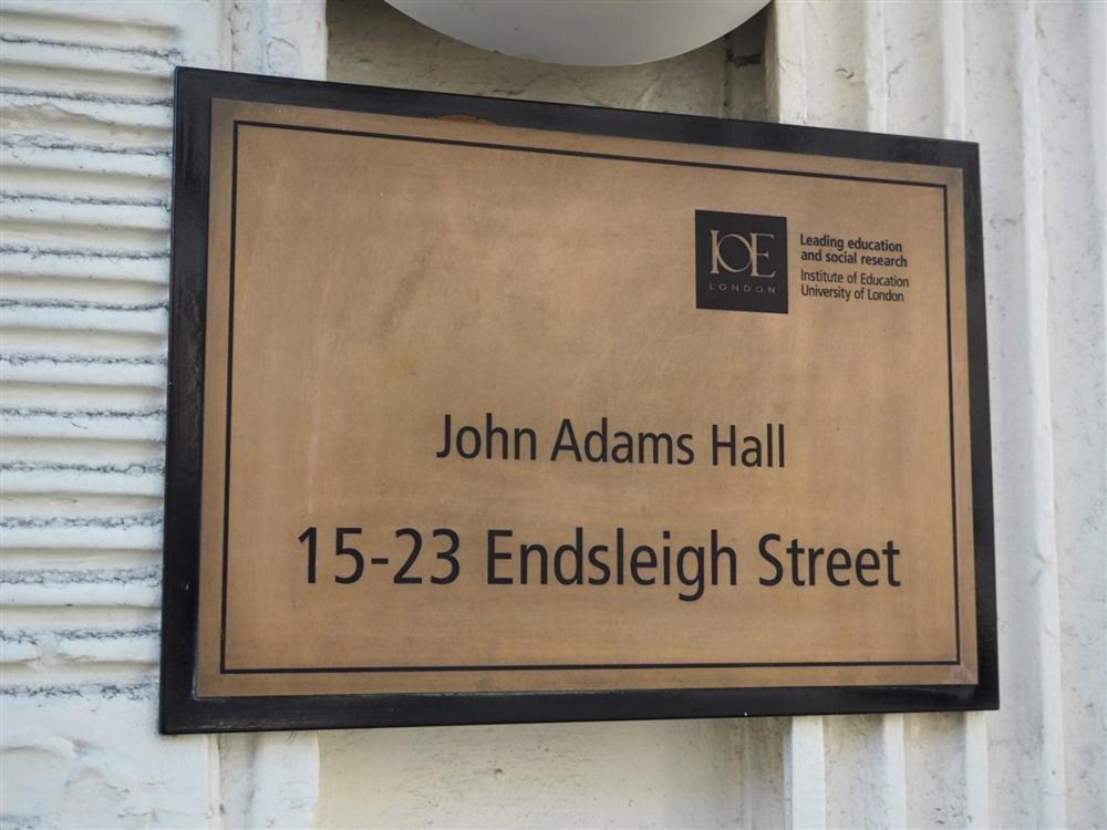 John Adams Hall ロンドン エクステリア 写真