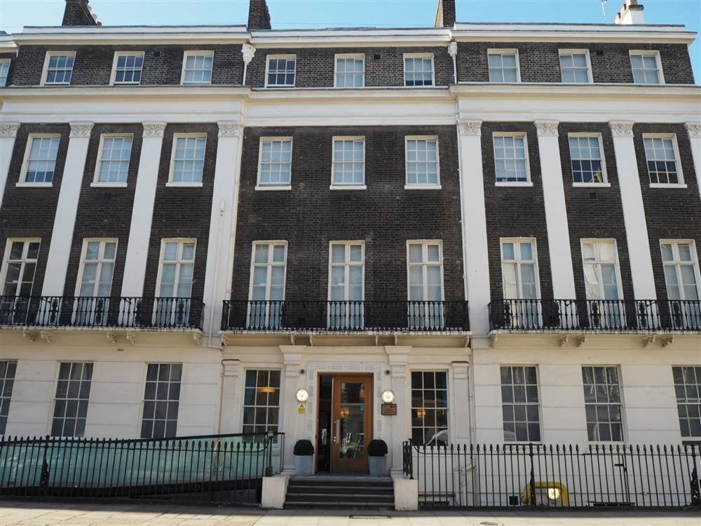 John Adams Hall ロンドン エクステリア 写真